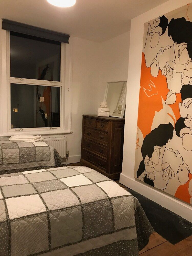 Maida Vale Queens Park Warwick Avenue Apartment with Terrace 13