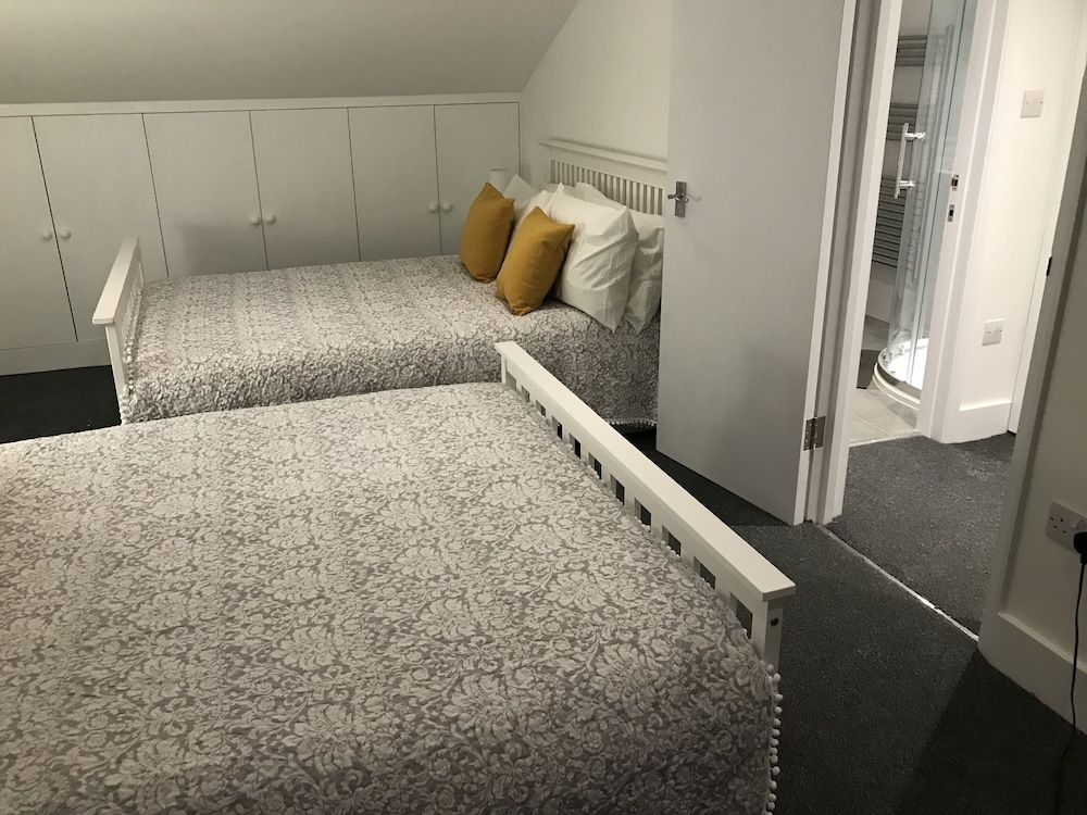 Maida Vale Queens Park Warwick Avenue Apartment with Terrace 7