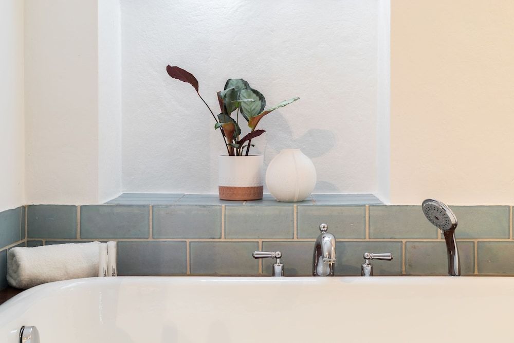 One Palace Gate Apartment, 3 Bedrooms 22