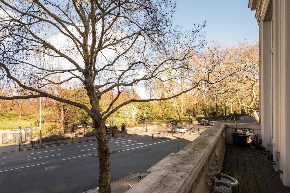 One Palace Gate Apartment, 3 Bedrooms 15