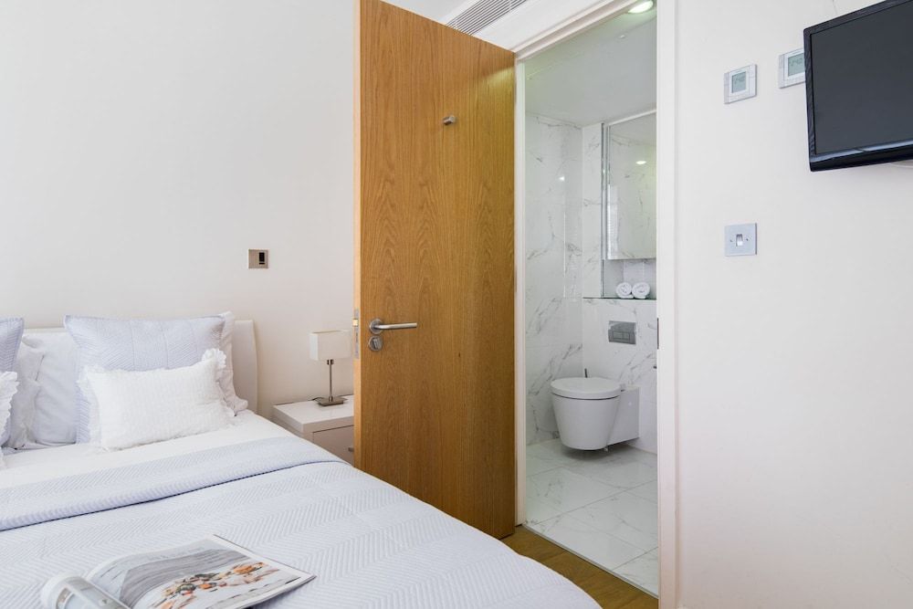 Meritas Court by Lime Street Apartment, 3 Bedrooms (21) 10