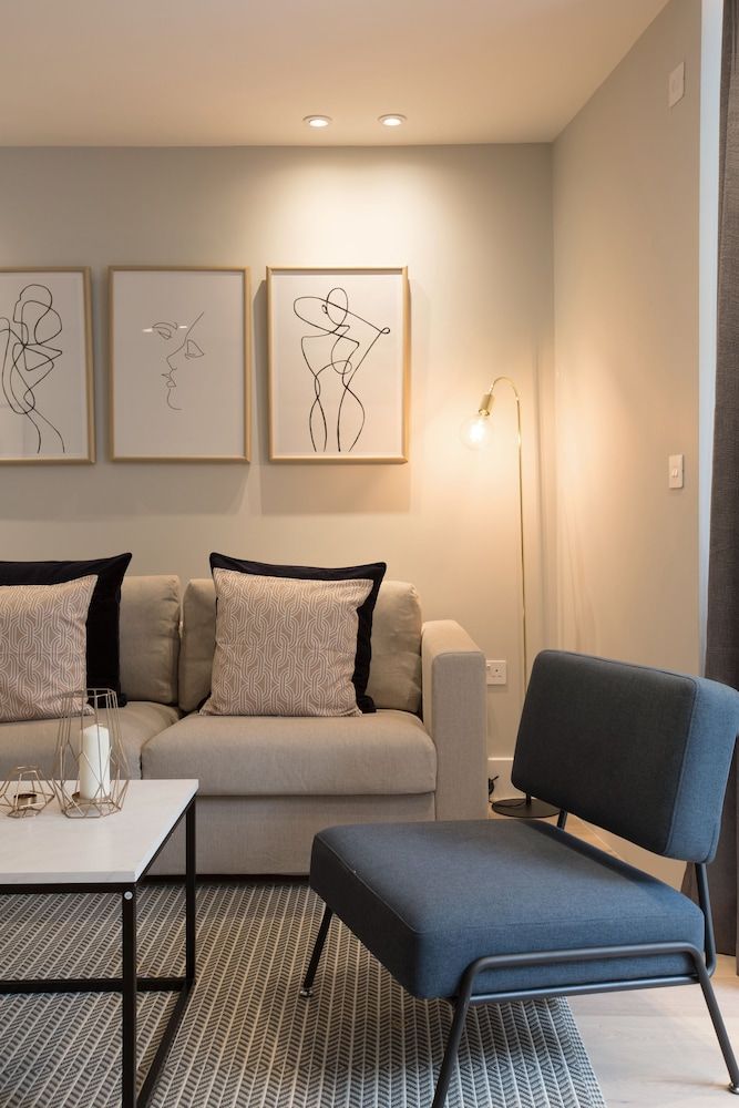 Elephant and Castle by Allô Housing Grand Penthouse, Terrace 15