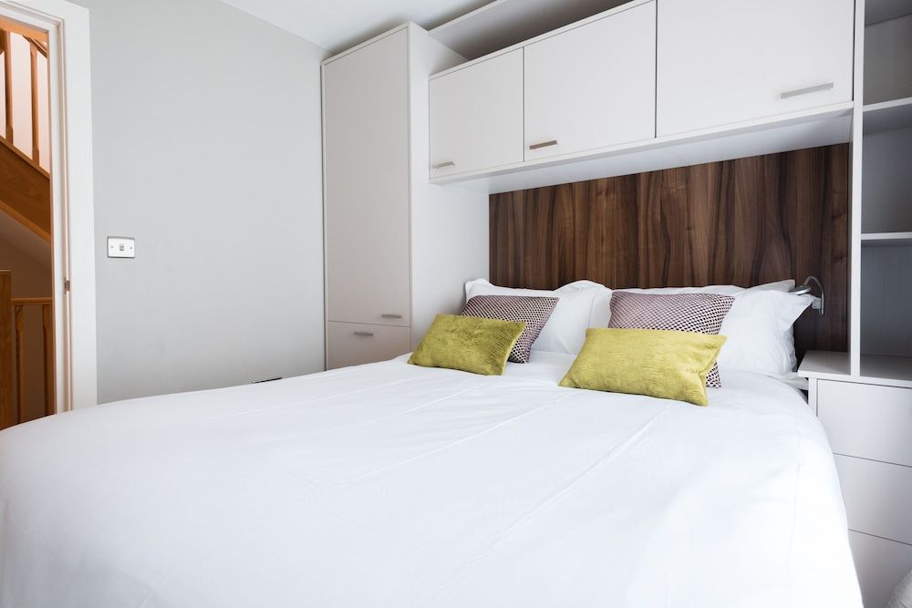 undefined The Norfolk Escape - Beautiful & Bright 4 Mews Homes With 16bdr 9