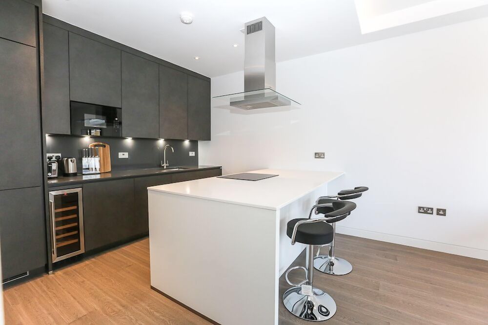 undefined King John Court Apartments 8