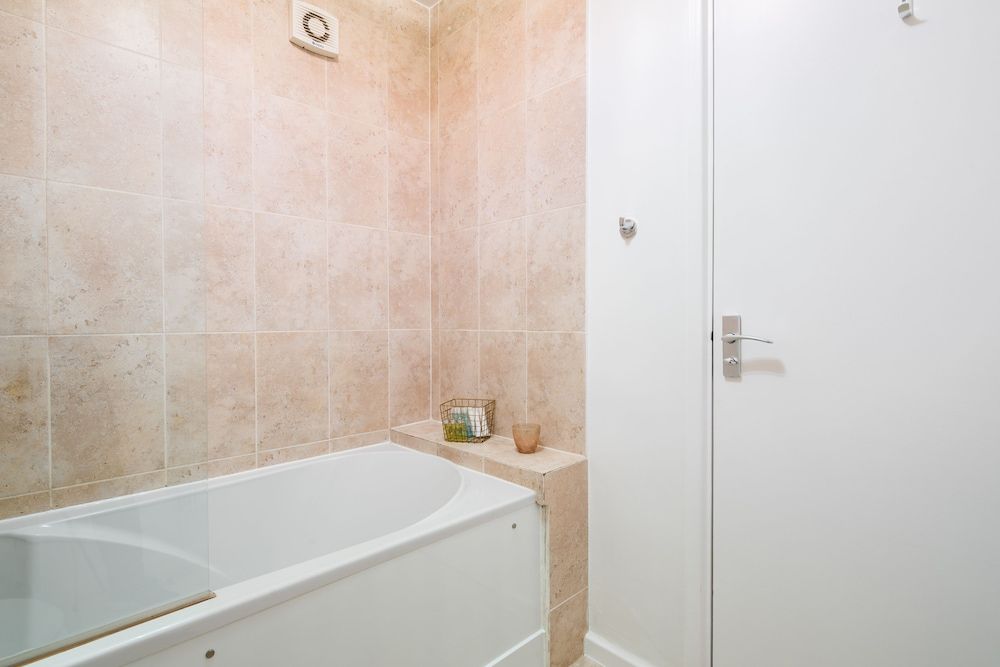 Richardsons Mews by Lime Street House, 2 Bedrooms 12