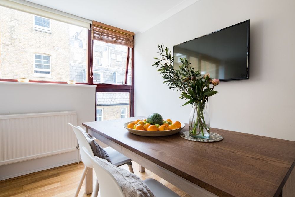 Richardsons Mews by Lime Street House, 2 Bedrooms 25