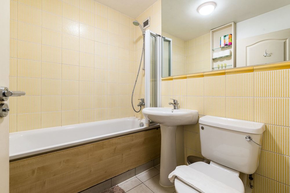 undefined King Regents Place  by Allô Housing 9