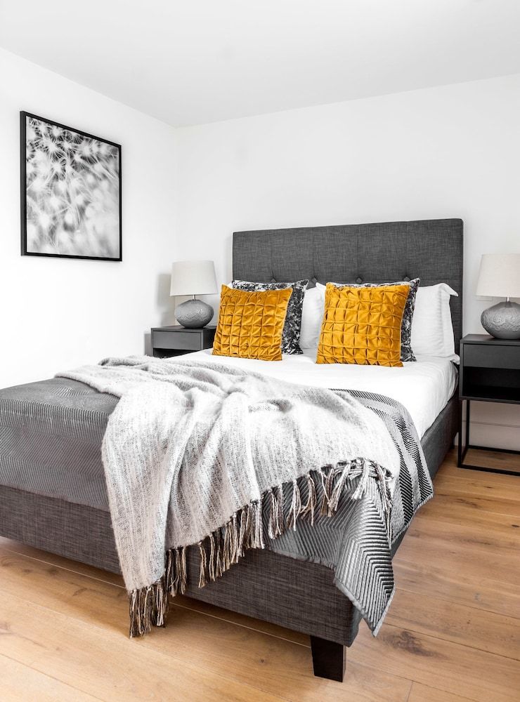 Greek Street Penthouse Penthouse, 3 Bedrooms 8