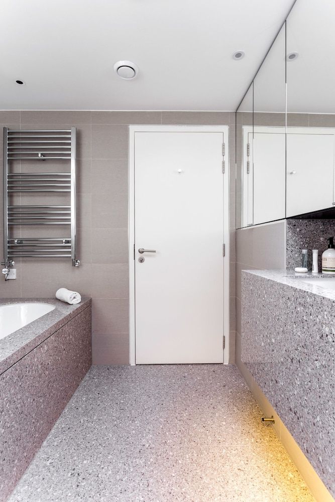 Greek Street Penthouse Penthouse, 3 Bedrooms 25