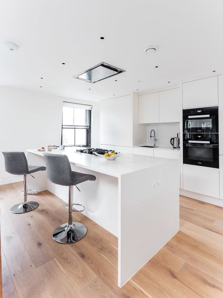 Greek Street Penthouse Penthouse, 3 Bedrooms 12