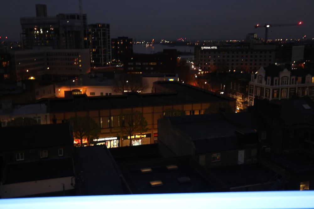 Beautiful 2 beds Woolwich Central Apt Apartment, 2 Bedrooms 12