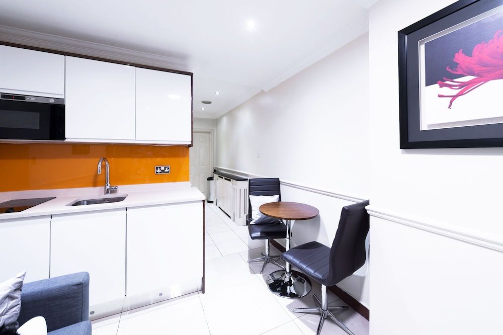 PML Apartments Gloucester Place Apartment, 1 Bedroom (Flat 1) 16