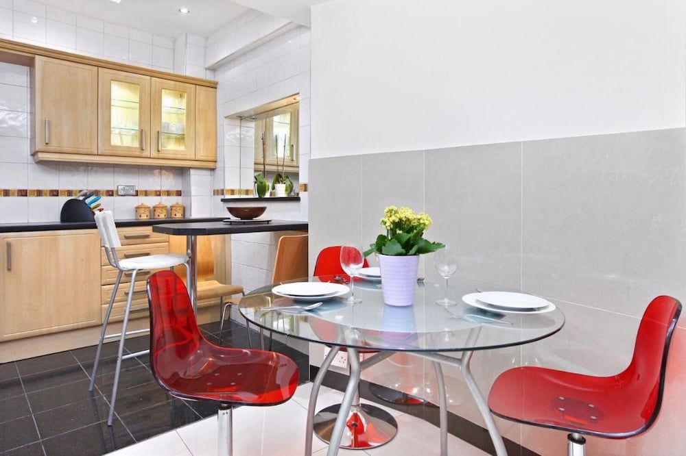 undefined PML Apartments Gloucester Place 4