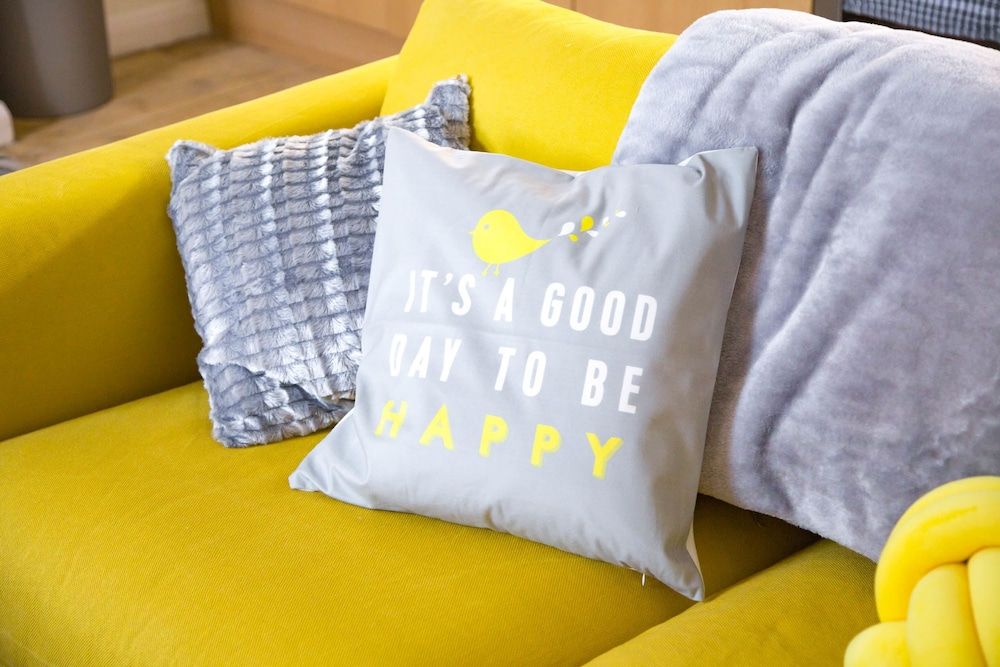 Spacious Two Bed in Hackney Apartment, 2 Double Beds 18