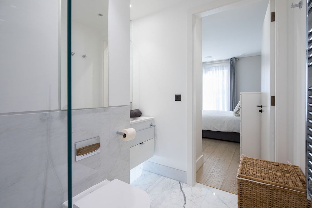 VI Castle Lane Apartment, 1 Bedroom 9