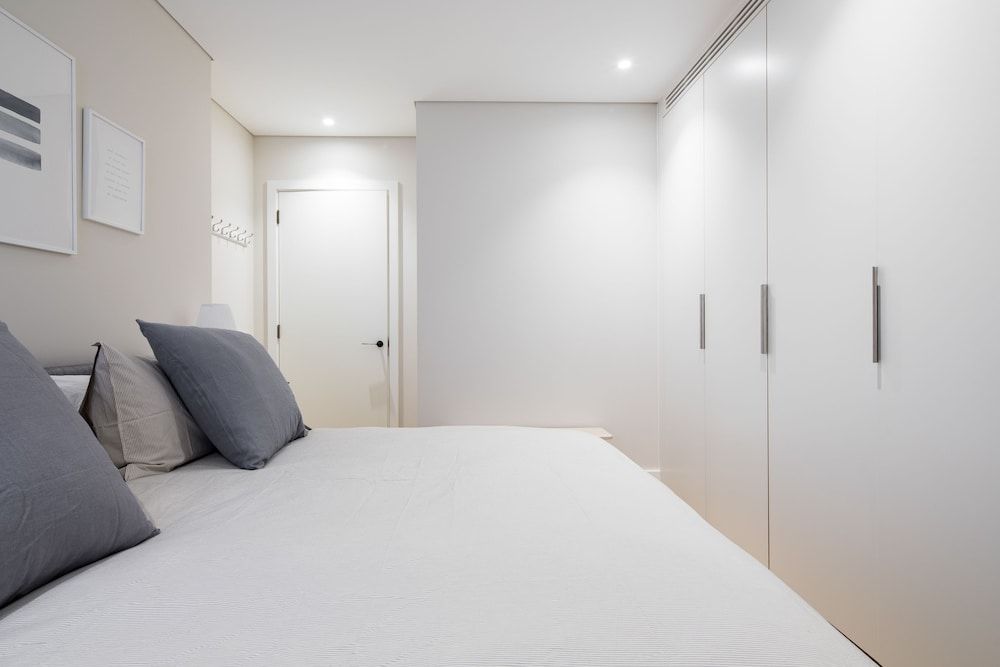 VI Castle Lane Apartment, 3 Bedrooms 3