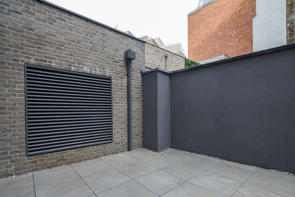 undefined VI Castle Lane 10