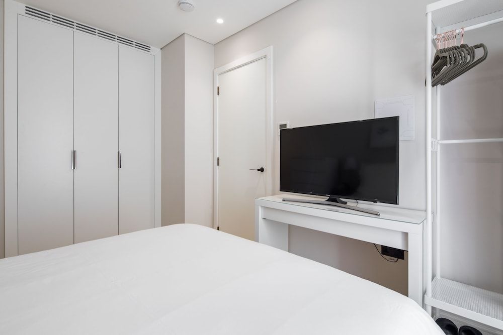 VI Castle Lane Apartment, 1 Bedroom 14