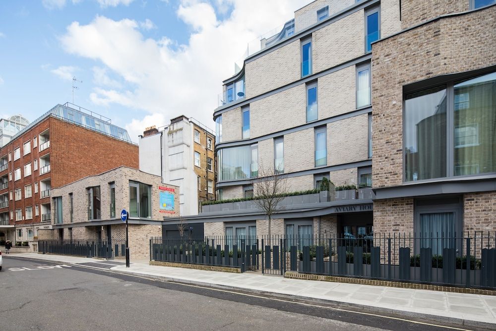 undefined VI Castle Lane 4