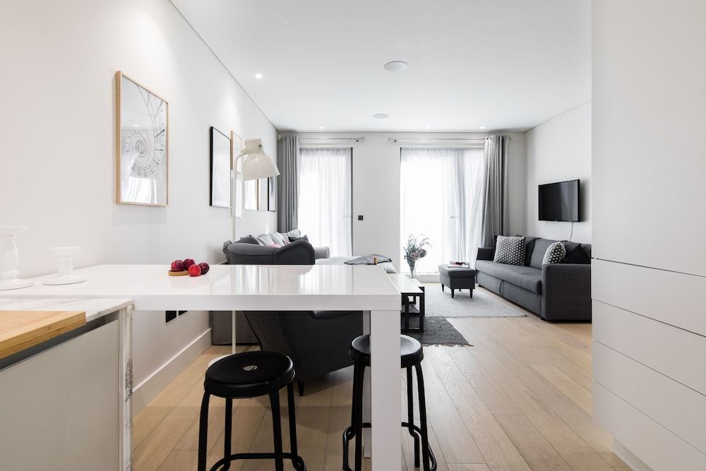 VI Castle Lane Apartment, 1 Bedroom 15