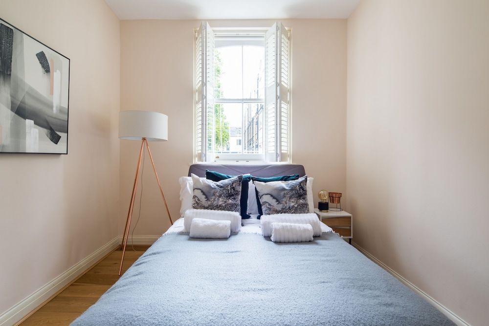 Cornwall Gardens by Lime Street House, 3 Bedrooms 16