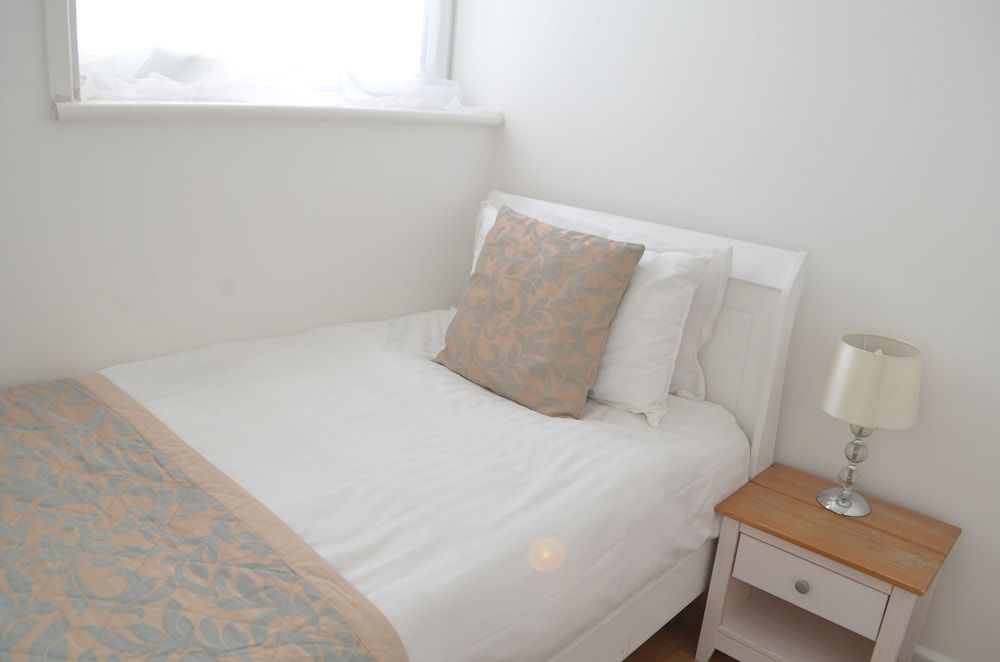 undefined Stratford by Servprop 8