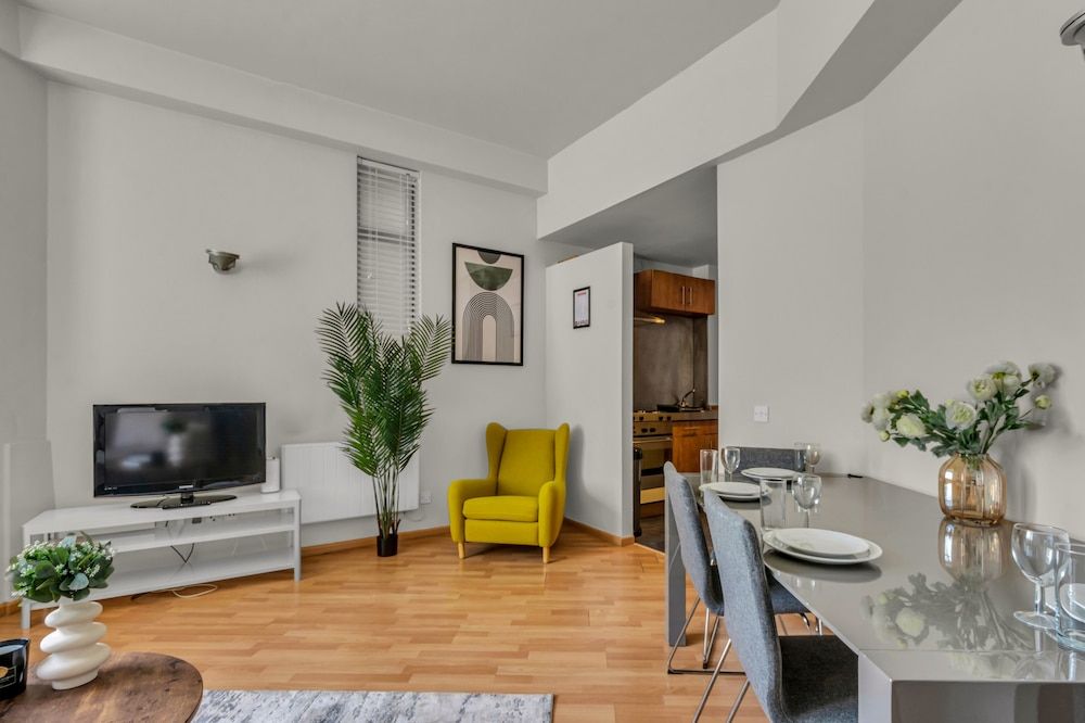 undefined One bedroom apartment City Road 5