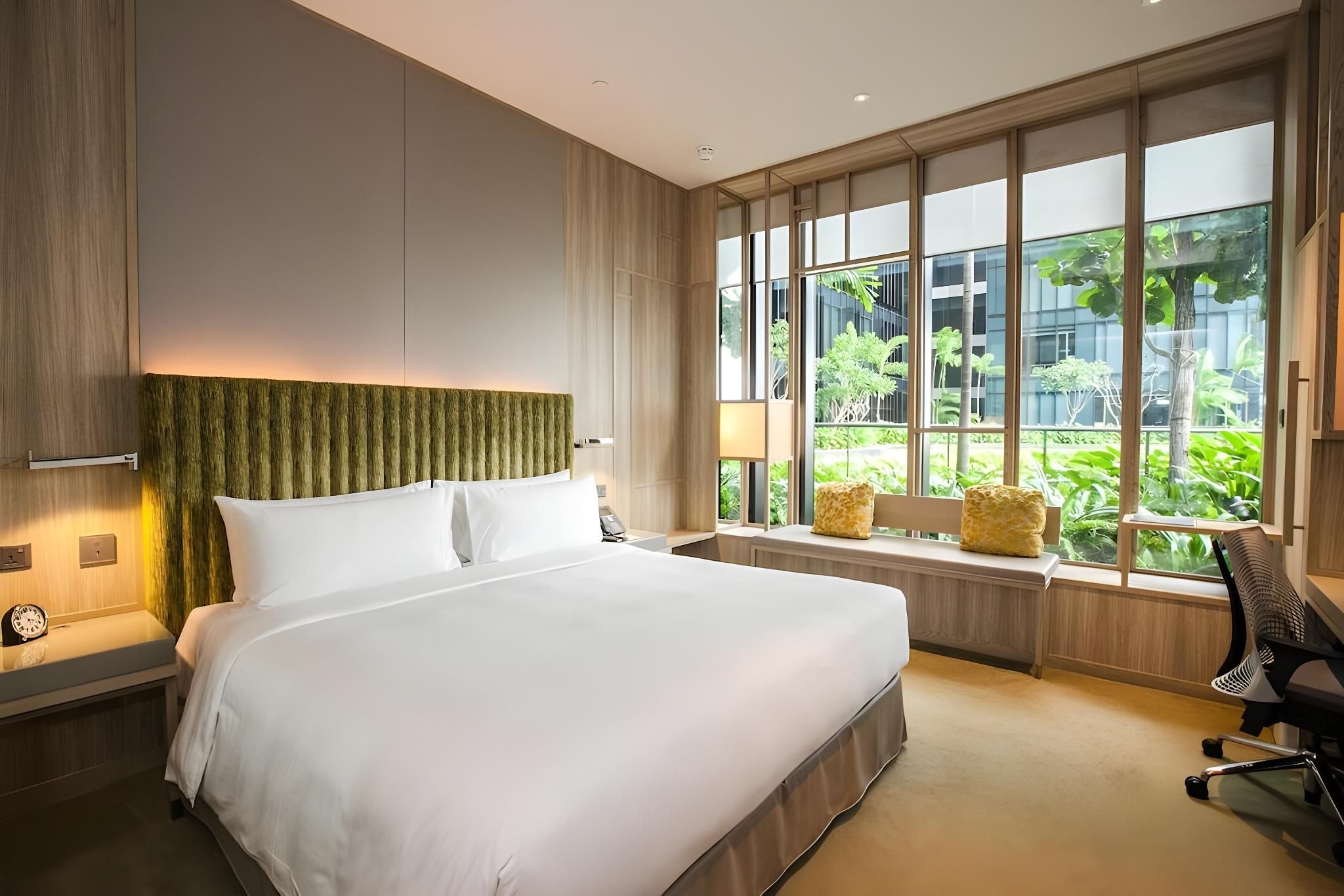 Urban Deluxe King or Twin Room