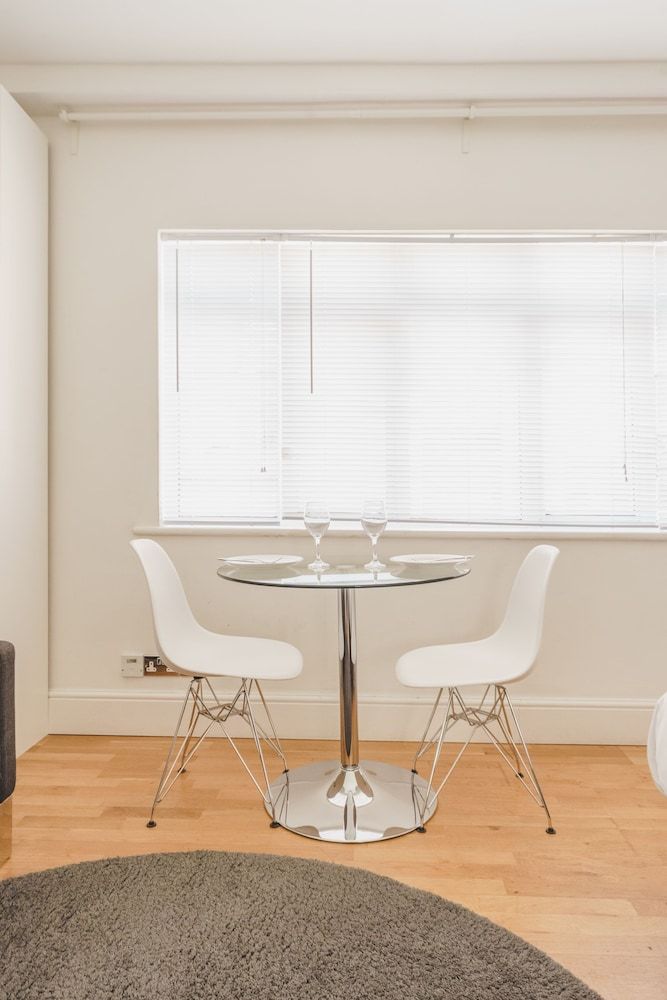 undefined Smart Studio D'Arblay St Berwick Street 2