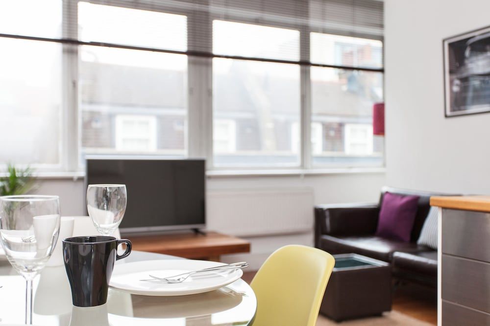 undefined Spacious Apartment Berwick St &Oxford St 6