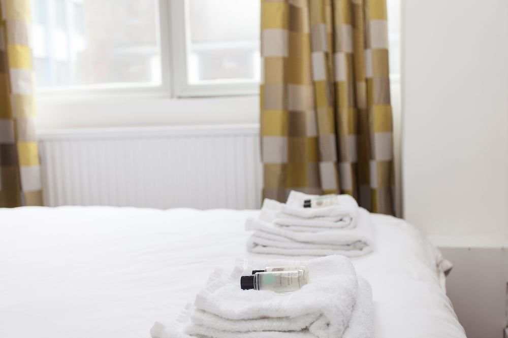 undefined Spacious Apartment Berwick St &Oxford St 10