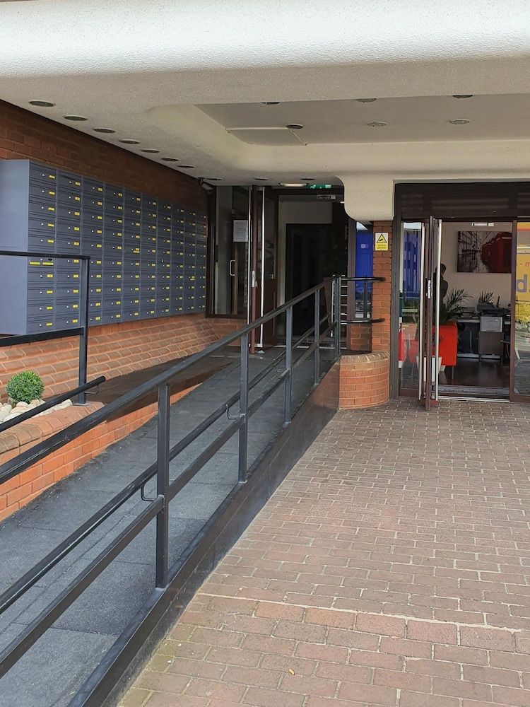 undefined Hanover House 4