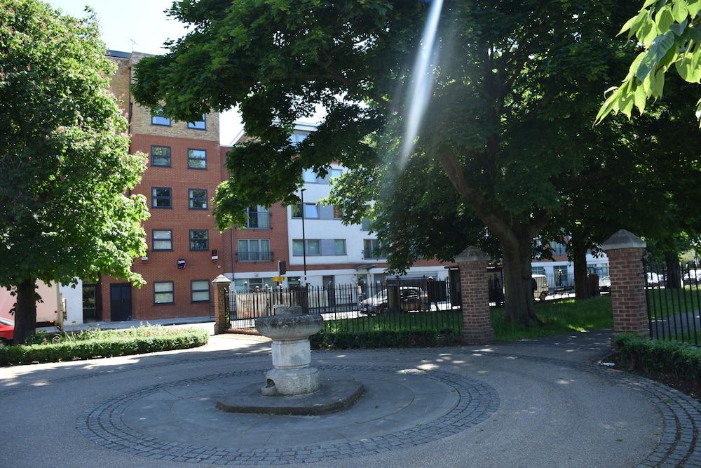 undefined Garden View House 2