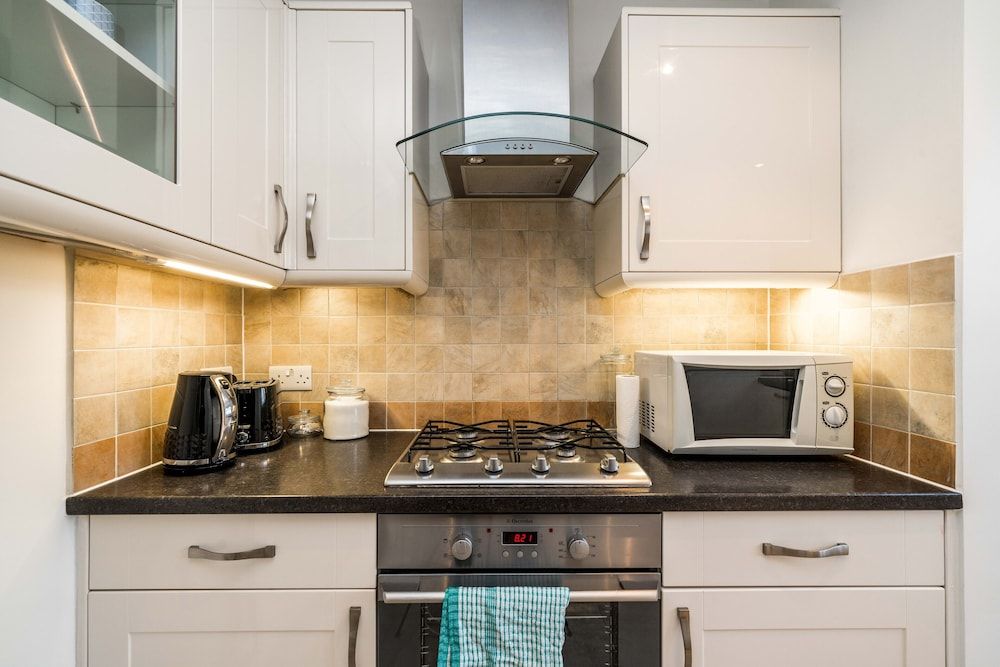 2 Bedroom Flat in Heart of Battersea near Station Apartment (2 Bedrooms) 9