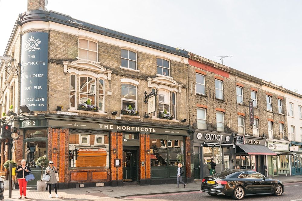 undefined 2 Bedroom Flat in Heart of Battersea near Station 2