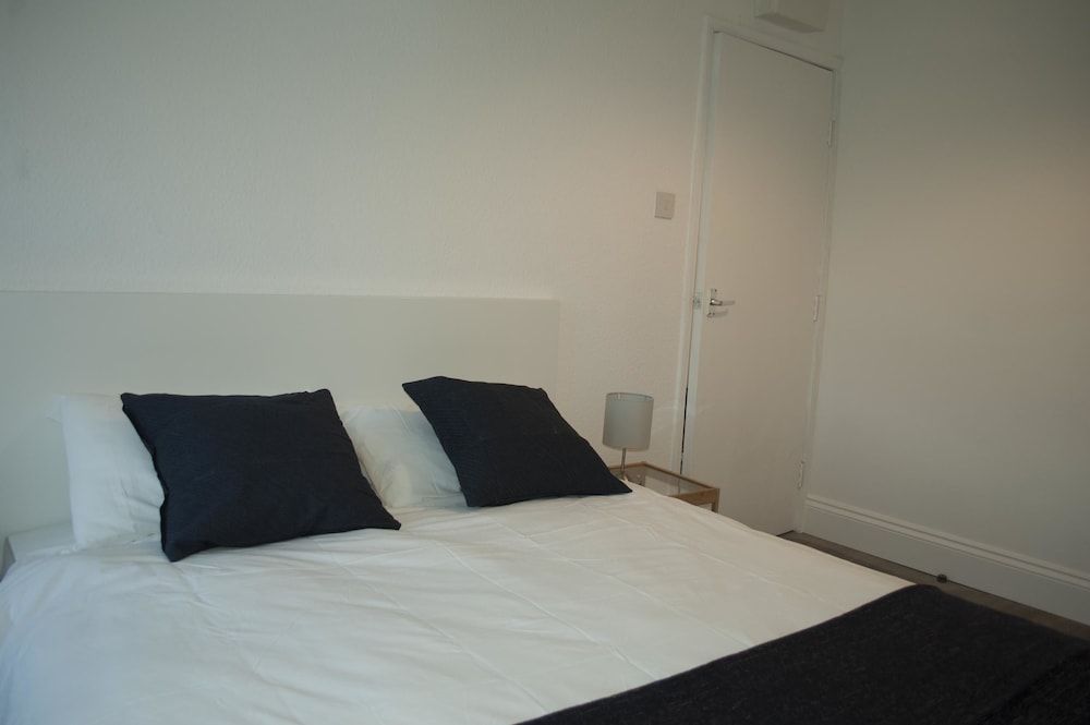 undefined Charmstay Apartments 6