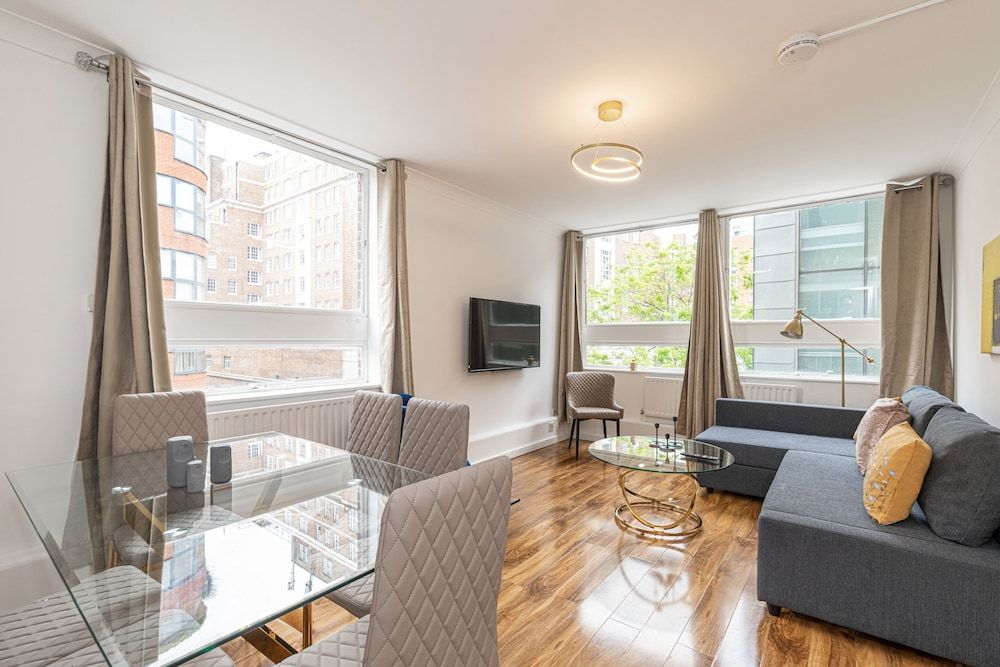 Lovely Apartments in Landward Court Deluxe Apartment, Private Bathroom, City View 14