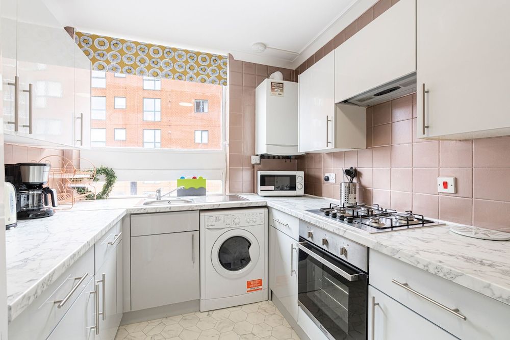 undefined Lovely Apartments in Landward Court 6