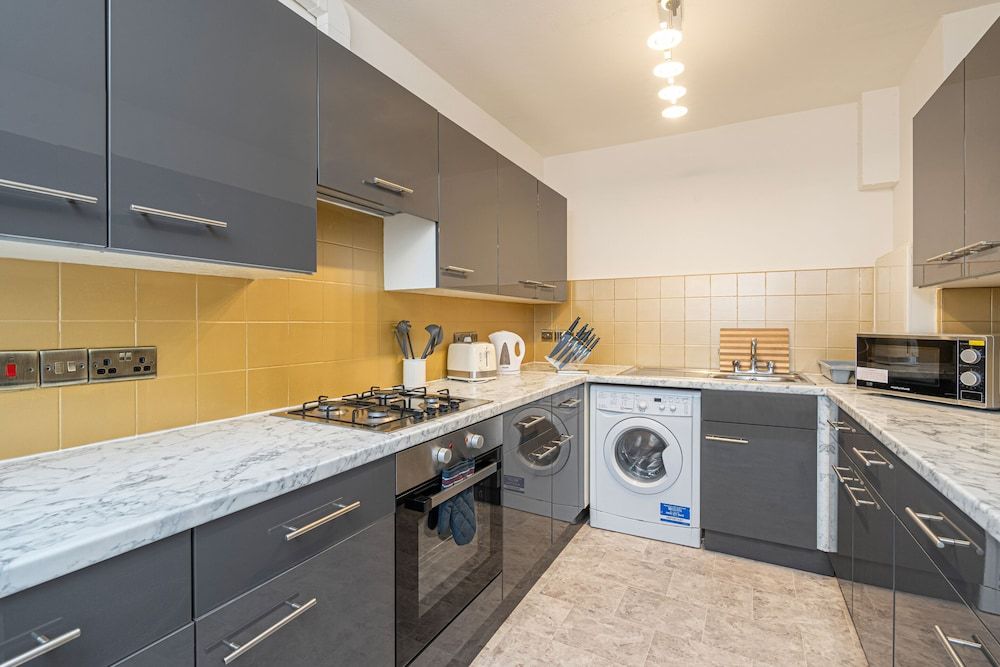 undefined Lovely Apartments in Landward Court 8