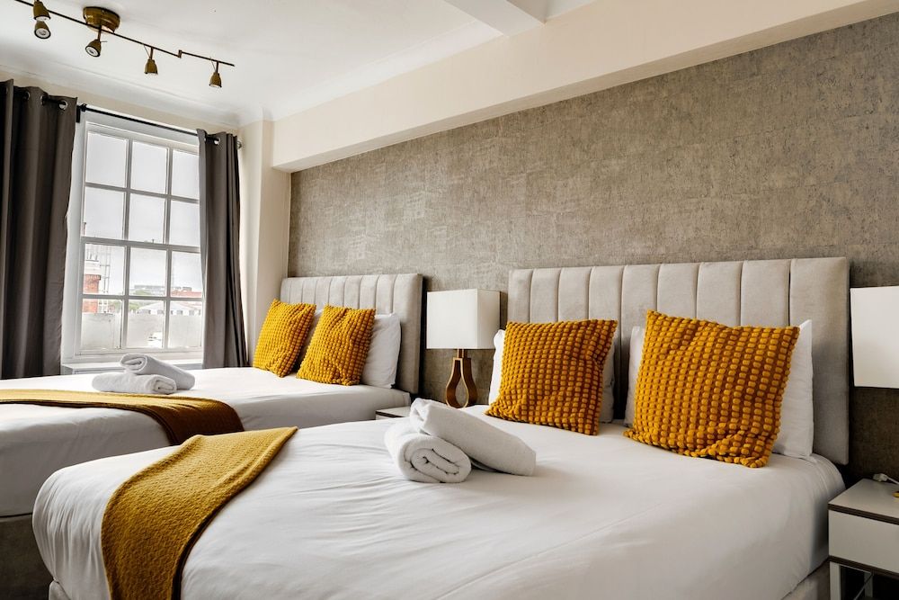 Elegant 3 Bedrooms Apartment Near Hyde Park & Oxford St Family Apartment, Ensuite 3