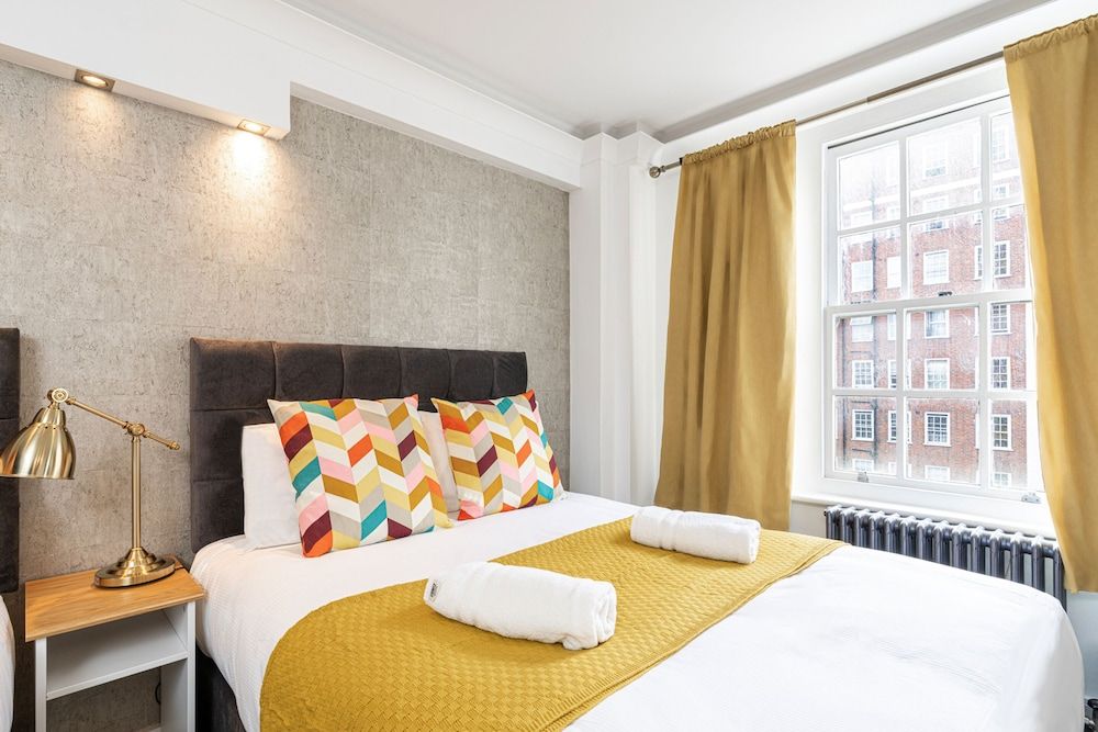 Elegant 3 Bedrooms Apartment Near Hyde Park & Oxford St Superior Apartment, Ensuite, City View 13