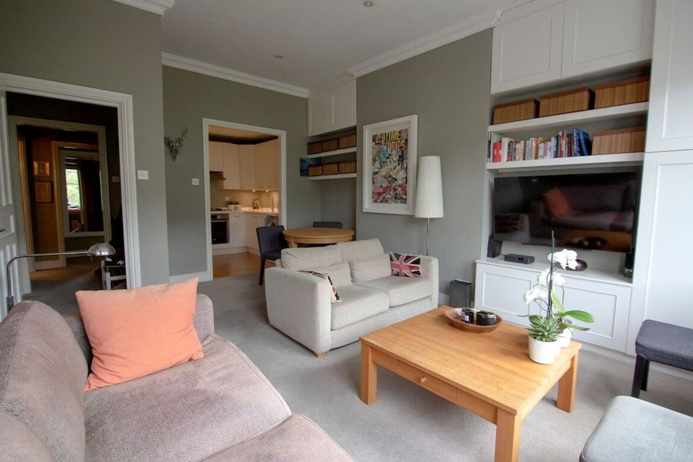 undefined Wonderful 2 Bedroom in Quiet Area near Camden Square 9