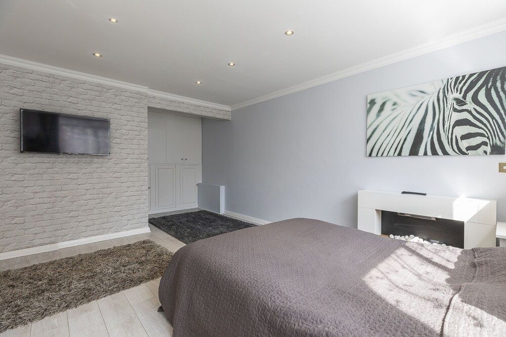 Gorgeous Apartment Near Hyde Park And Oxford St Family Apartment, Ensuite 6