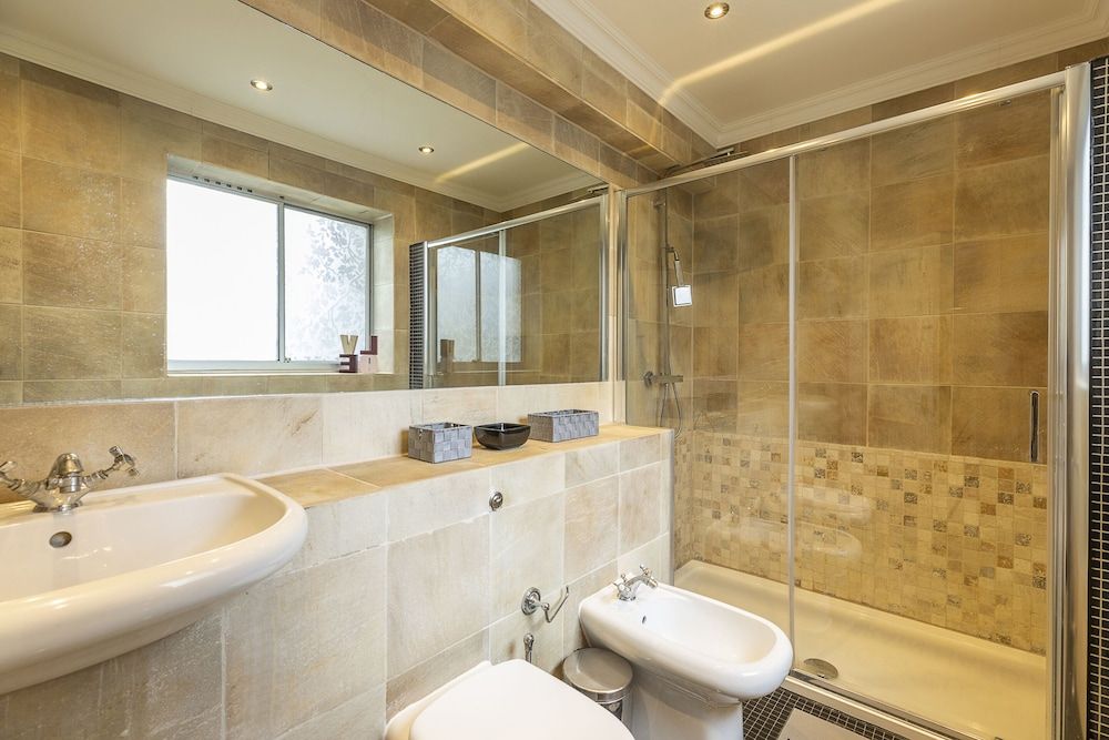 Gorgeous Apartment Near Hyde Park And Oxford St Family Apartment, Ensuite 12