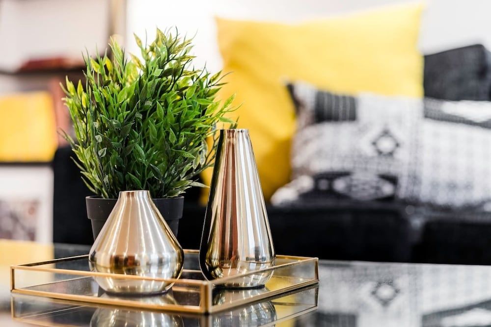 Upper Berkeley Street Flats Lovely 2 Bed 2 Bath in Marble Arch 14