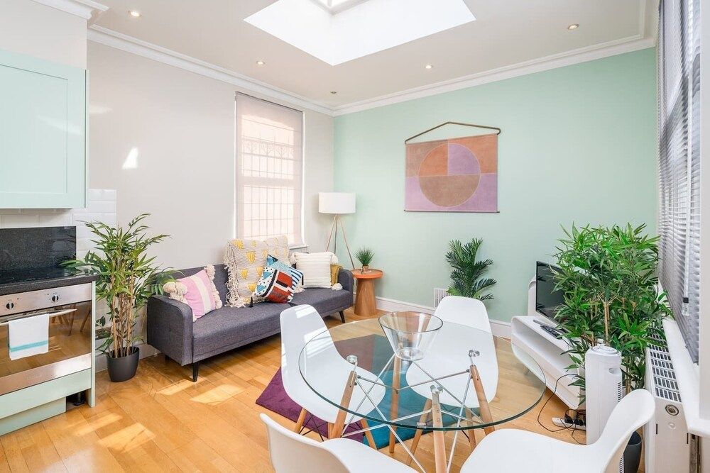 Upper Berkeley Street Flats Refined 1 Bed Apartment Near Hyde Park, 4 Minutes to Tube 8