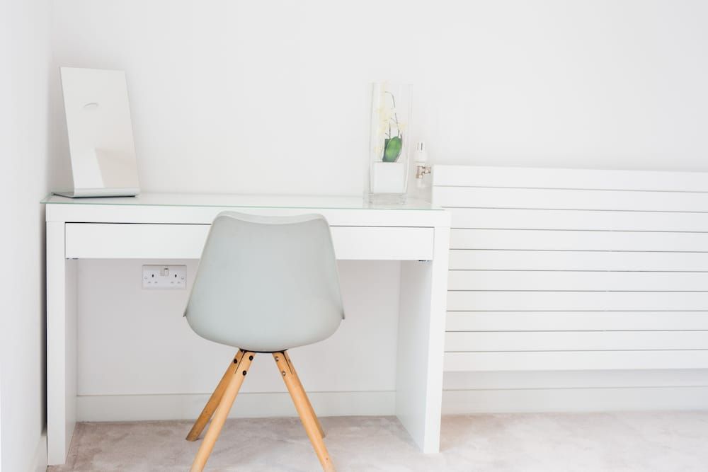 undefined Amazing Apart. -City Airport and Excel 2 3