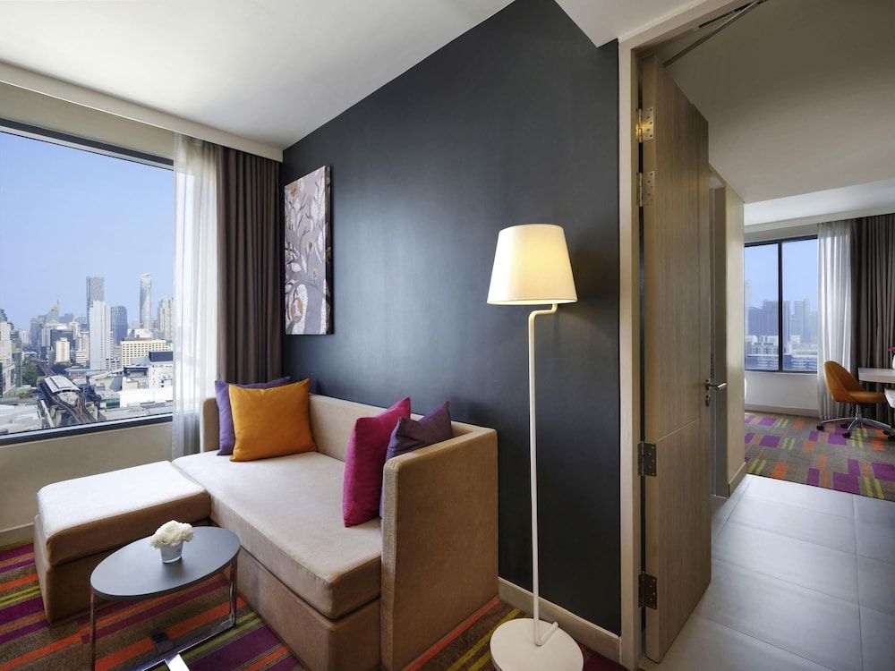Deluxe Suite, 1 Queen Bed