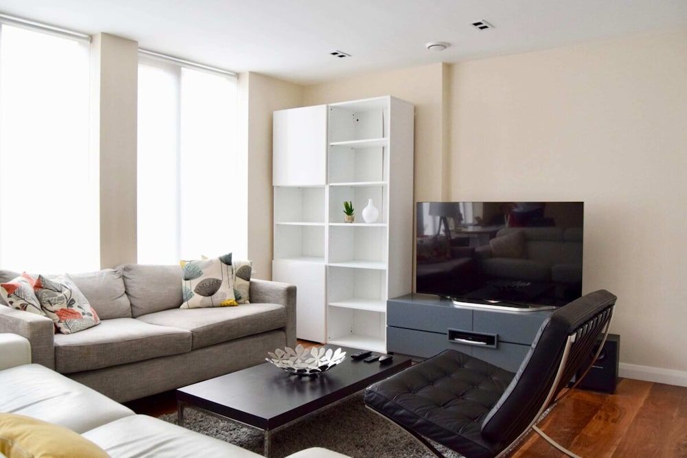 undefined Bright and Modern 1 Bedroom Flat in The Centre of London 4