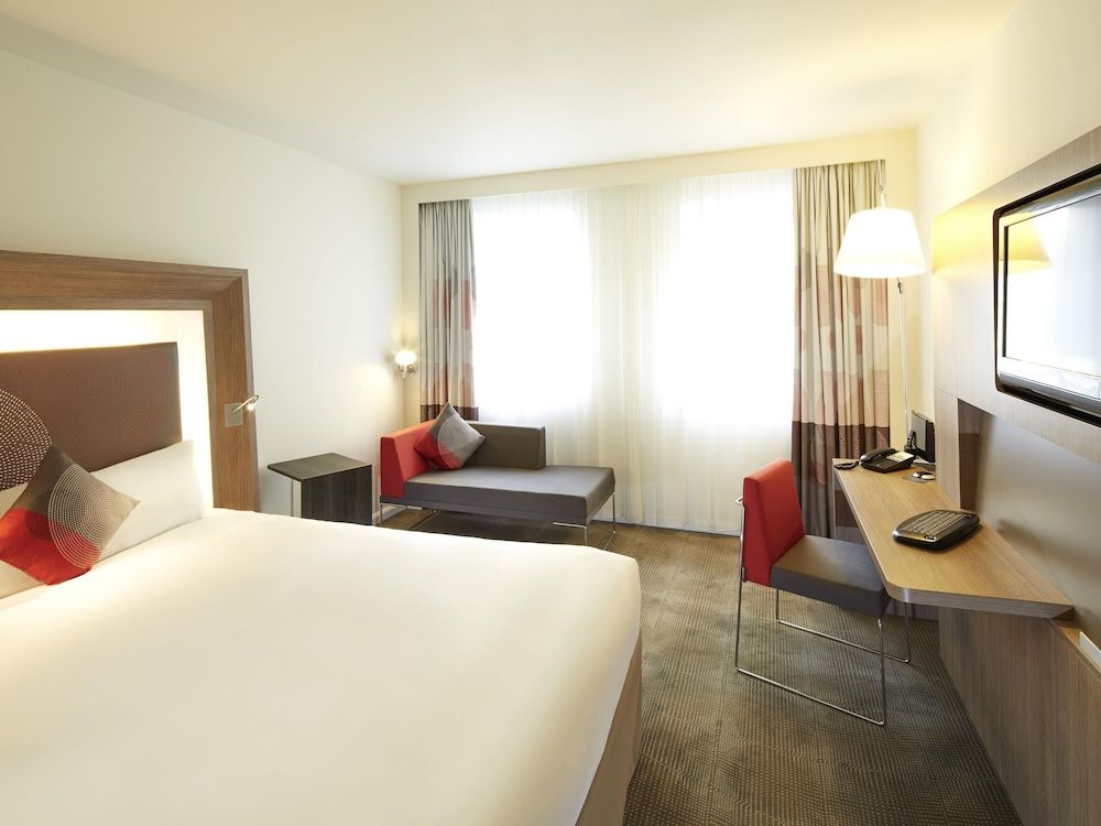 Superior Room, 1 Queen Bed with Sofa bed